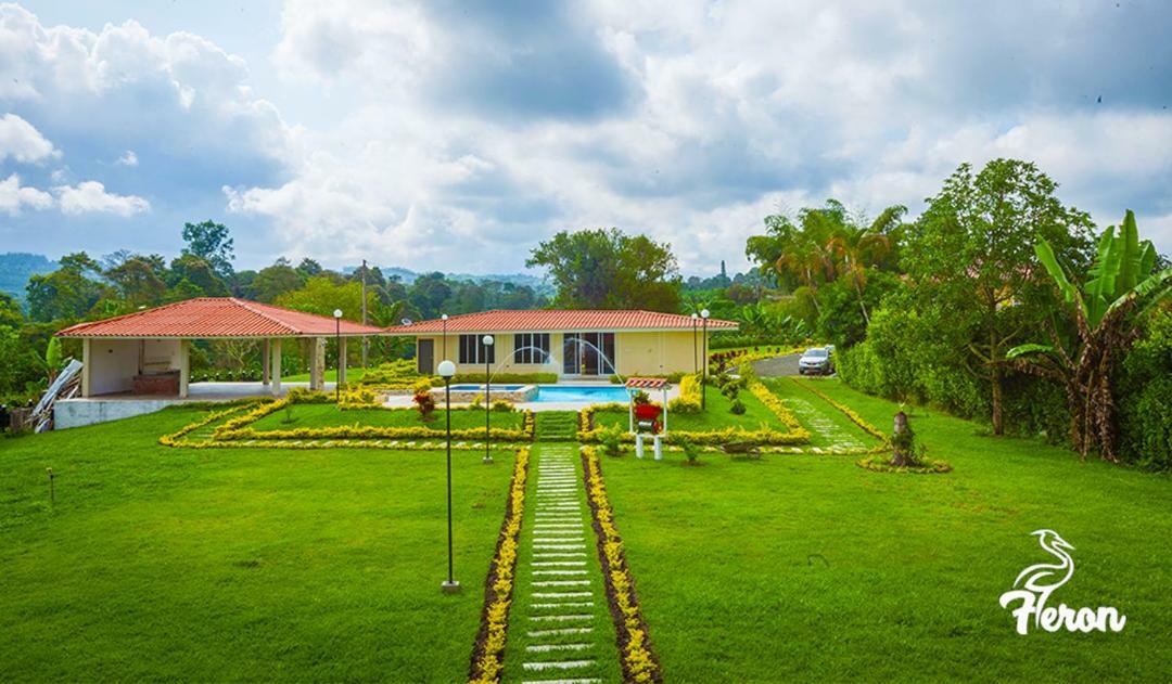 Finca Hotel Heron Кімбая Екстер'єр фото